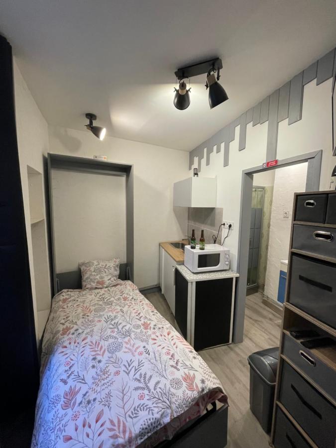 Ambert Centreville La Studette Tout Confort Luaran gambar